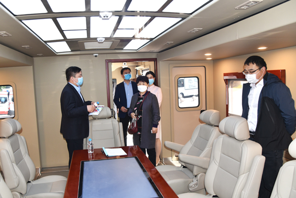 河南省醫(yī)院協(xié)會民營醫(yī)院分會2020年常務(wù)委員會會議隆重召開(圖8) 河南省醫(yī)院協(xié)會民營醫(yī)院分會2020年常務(wù)委員會會議隆重召開(圖8)