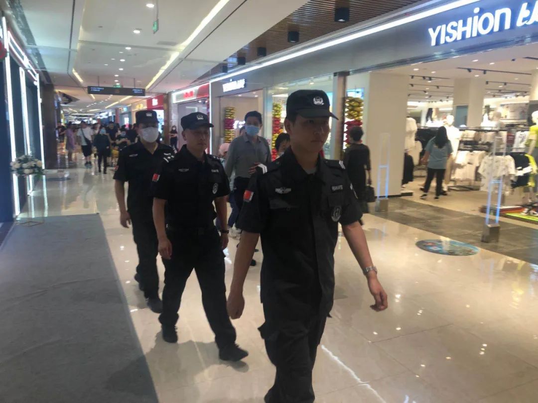 忠誠(chéng)鑄警魂、熱血護(hù)平安——澧縣公安局巡邏防暴大隊(duì)五一安保工作紀(jì)實(shí)(圖4)