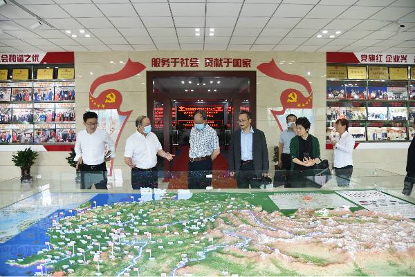 森源鴻馬·大連理工大學(xué)簽署產(chǎn)學(xué)研戰(zhàn)略合作協(xié)議(圖10) 森源鴻馬·大連理工大學(xué)簽署產(chǎn)學(xué)研戰(zhàn)略合作協(xié)議(圖10)