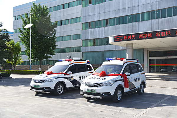 武漢采購電動(dòng)巡邏車||夯實(shí)“兩會(huì)”安保防控網(wǎng)(圖2)