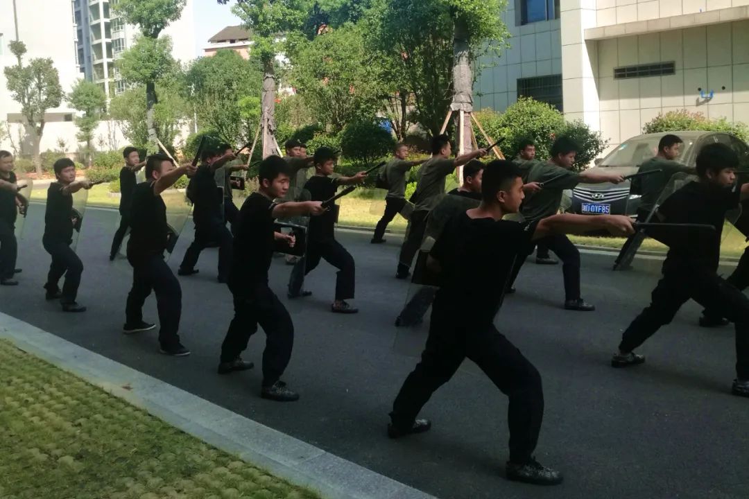 大練兵 | 健體能 強(qiáng)素質(zhì) 雁峰公安實(shí)戰(zhàn)大練兵掠影(圖1)