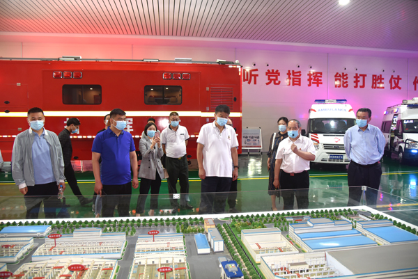 河南省消防協(xié)會會長王建剛一行走進(jìn)森源鴻馬開展學(xué)習(xí)交流活動(圖7) 河南省消防協(xié)會會長王建剛一行走進(jìn)森源鴻馬開展學(xué)習(xí)交流活動(圖7)