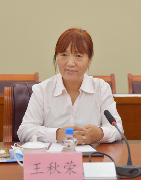 河南省消防協(xié)會會長王建剛一行走進(jìn)森源鴻馬開展學(xué)習(xí)交流活動(圖20) 河南省消防協(xié)會會長王建剛一行走進(jìn)森源鴻馬開展學(xué)習(xí)交流活動(圖20)