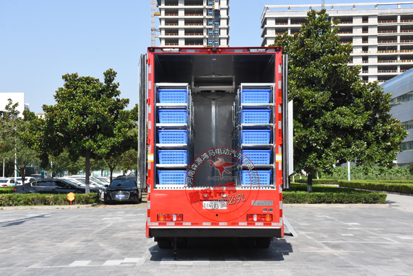 戰(zhàn)勤保障“新兵”入伍||陜西消防總隊采購3臺冷藏車(圖7) 戰(zhàn)勤保障“新兵”入伍||陜西消防總隊采購3臺冷藏車(圖7)