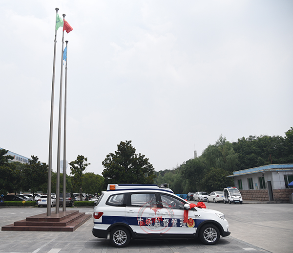 提高執(zhí)法效率||江西市場監(jiān)管局采購電動執(zhí)法車(圖4)