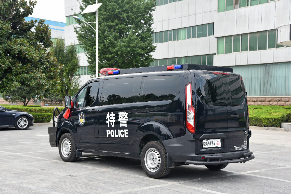 霸氣！安徽蚌埠市采購防暴巡邏車(圖5)