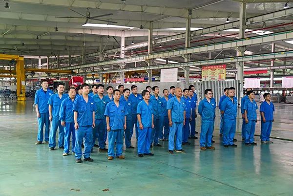 森源鴻馬新車間成功投產(chǎn)//積聚企業(yè)發(fā)展新動能 實現(xiàn)輝煌新跨越(圖12) 森源鴻馬新車間成功投產(chǎn)//積聚企業(yè)發(fā)展新動能 實現(xiàn)輝煌新跨越(圖12)