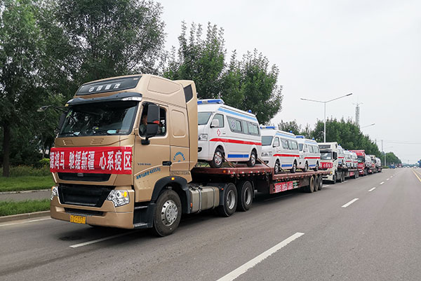 心系疫區(qū) 千里馳援//森源鴻馬醫(yī)療救護(hù)車為新疆疫情防控工作保駕護(hù)航(圖3) 心系疫區(qū) 千里馳援//森源鴻馬醫(yī)療救護(hù)車為新疆疫情防控工作保駕護(hù)航(圖3)