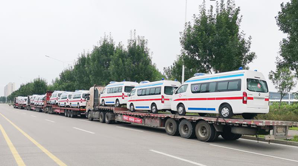 心系疫區(qū) 千里馳援//森源鴻馬醫(yī)療救護(hù)車為新疆疫情防控工作保駕護(hù)航(圖16) 心系疫區(qū) 千里馳援//森源鴻馬醫(yī)療救護(hù)車為新疆疫情防控工作保駕護(hù)航(圖16)