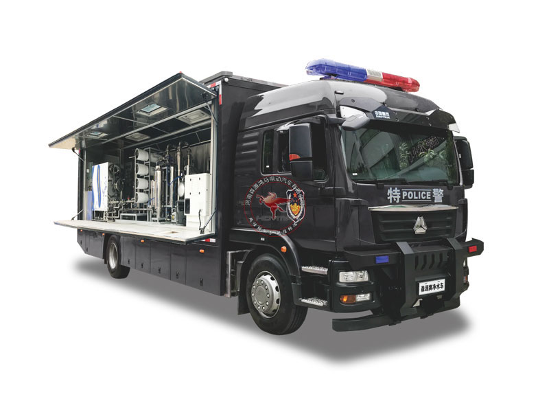 凈水車(圖1) 凈水車