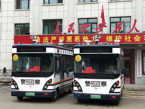 黑龍江省雙鴨山市移動警務室上崗，推進街面警務新模式！(圖1)