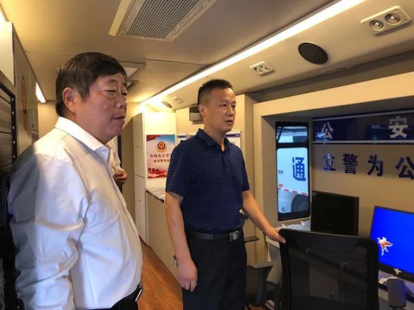 森源鴻馬高精尖專用車閃耀亮相河南省汽車產(chǎn)銷對接會(圖6) 森源鴻馬高精尖專用車閃耀亮相河南省汽車產(chǎn)銷對接會(圖6)
