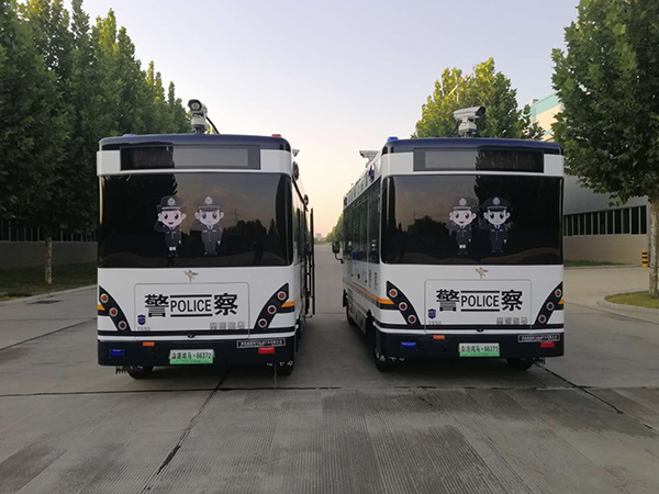 國慶警務(wù)在升級||黑龍江雙鴨山采購移動(dòng)警務(wù)室(圖7) 國慶警務(wù)在升級||黑龍江雙鴨山采購移動(dòng)警務(wù)室(圖7)