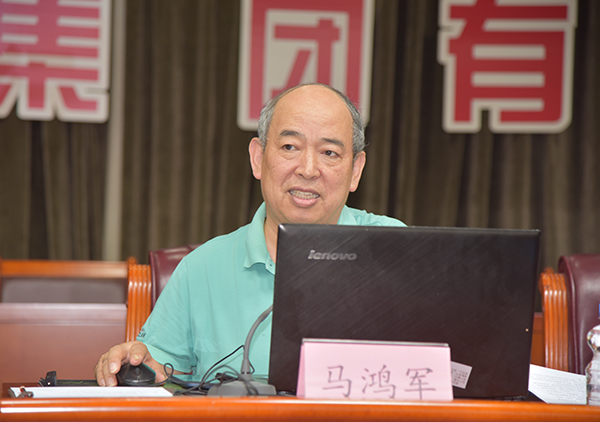 產(chǎn)學(xué)研融通發(fā)展——河南工業(yè)大學(xué)師生一行蒞臨森源鴻馬參觀交流(圖15) 產(chǎn)學(xué)研融通發(fā)展——河南工業(yè)大學(xué)師生一行蒞臨森源鴻馬參觀交流(圖15)