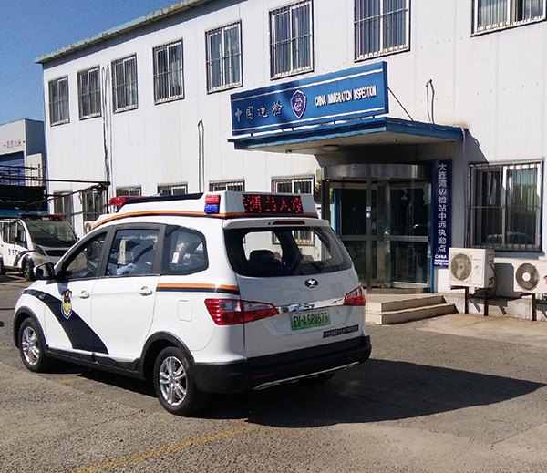 遼寧大連市電動(dòng)巡邏車上崗(圖3)
