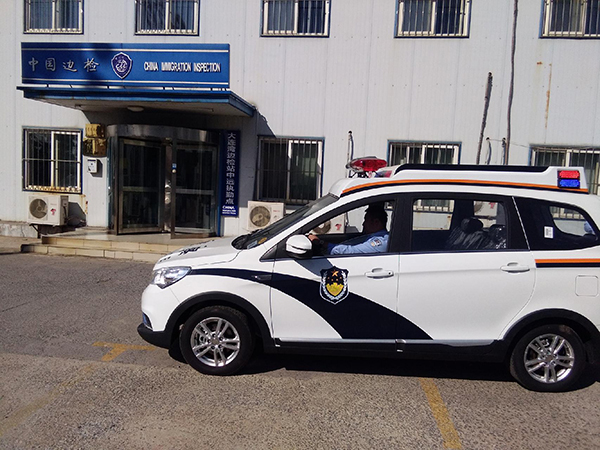 遼寧大連市電動(dòng)巡邏車上崗(圖1)