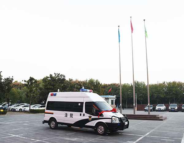 內(nèi)蒙古包頭市采購(gòu)多功能押解車(圖3)