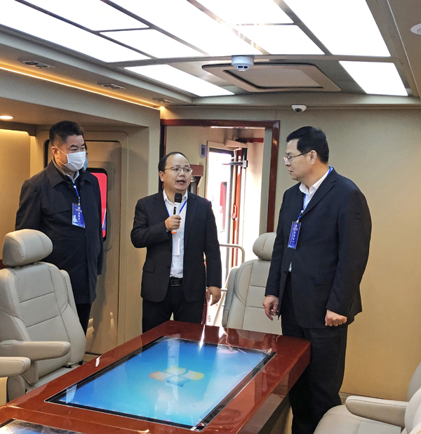 戰(zhàn)勤保障專家·森源鴻馬攜高端應(yīng)急保障車輛裝備重磅亮相2020山東應(yīng)急展(圖5) 戰(zhàn)勤保障專家·森源鴻馬攜高端應(yīng)急保障車輛裝備重磅亮相2020山東應(yīng)急展(圖5)
