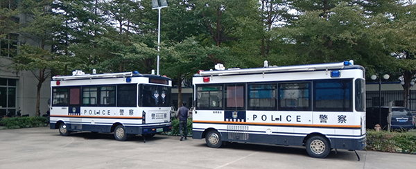 廣西北海市移動(dòng)警務(wù)室上崗(圖1)