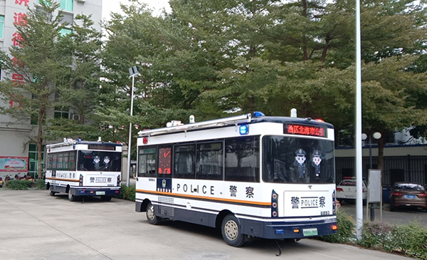 廣西北海市移動(dòng)警務(wù)室上崗(圖2)
