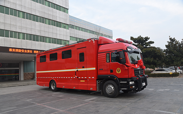 四川內江采購多功能宿營車(圖2)