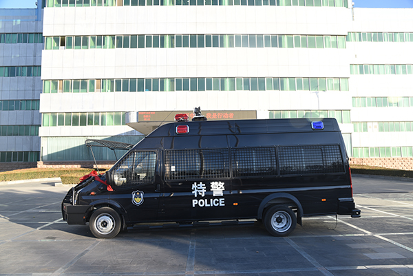 安徽壽縣采購警力輸送車(圖3)