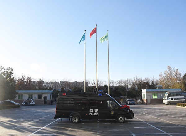 安徽壽縣采購警力輸送車(圖4)