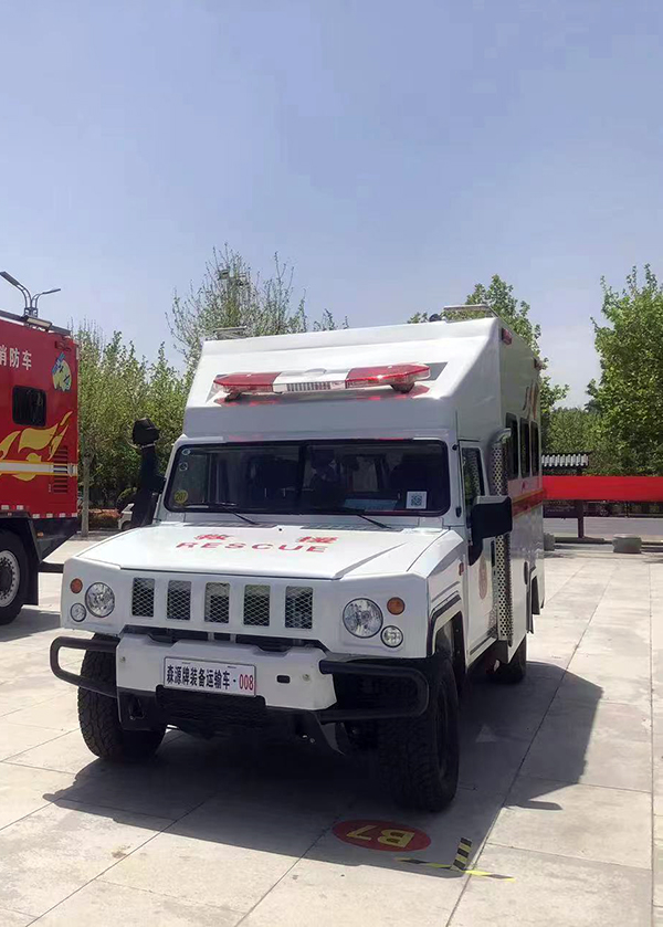 森源鴻馬高精尖應(yīng)急車輛參加“使命-2024開(kāi)封災(zāi)害應(yīng)急救援避險(xiǎn)綜合演練”(圖4)