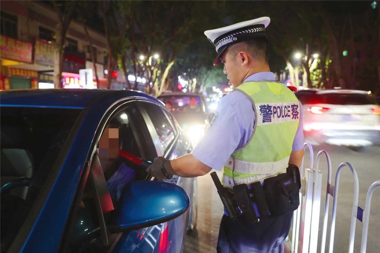 移動(dòng)警務(wù)室為夢護(hù)航，助力梅州公安開展高考前社會(huì)治安集中清查行動(dòng)(圖5)