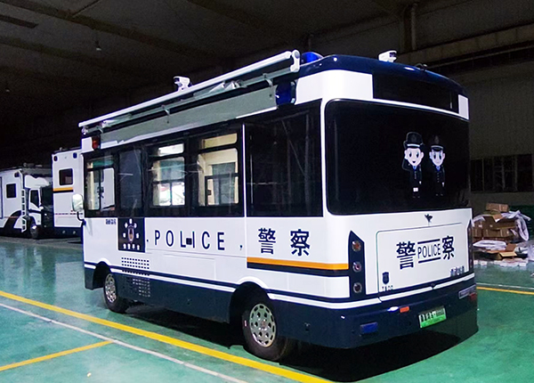 森源鴻馬移動(dòng)警務(wù)室發(fā)往湖南||護(hù)航中秋團(tuán)圓路(圖4)