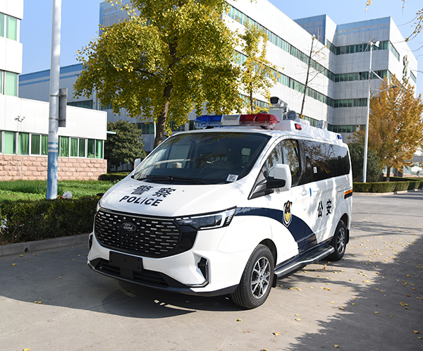 快速出警  勘察無憂||森源鴻馬多功能勘察車發(fā)往新疆(圖2)