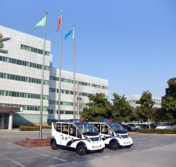 森源鴻馬電動(dòng)巡邏車正式入駐清明上河園(圖3)