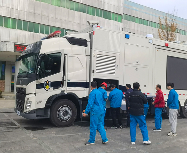 森源鴻馬二級拓展通信指揮車交車紀(jì)實(shí)(圖6)