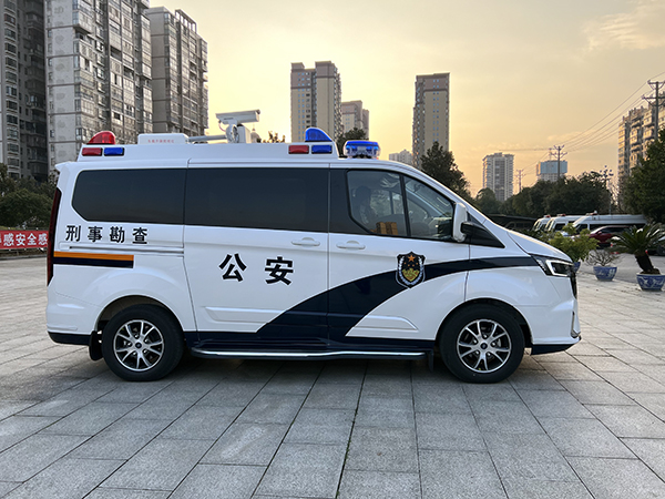 森源鴻馬刑事勘查車助力湖南公安刑偵力量升級(jí)(圖3)