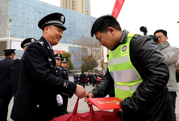 致敬人民警察節(jié)，臨泉公安守護平安初心不改！(圖8)