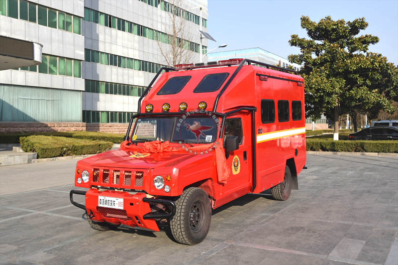 應(yīng)急救援前突保障車(圖1) 前突車