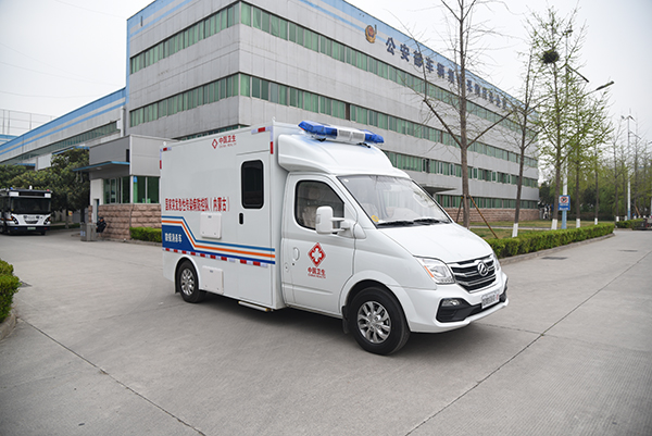 疫情防控的第一道防線——防疫消殺車(圖1) 疫情防控的第一道防線——防疫消殺車(圖1)