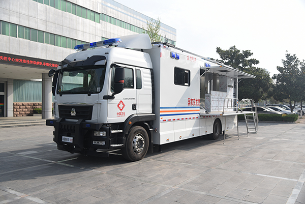 森源鴻馬醫(yī)療飲食保障車(圖4) 森源鴻馬醫(yī)療飲食保障車(圖4)
