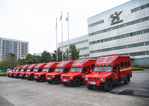 前突響應(yīng)迅速——商丘采購20臺前突通信保障車(圖3)