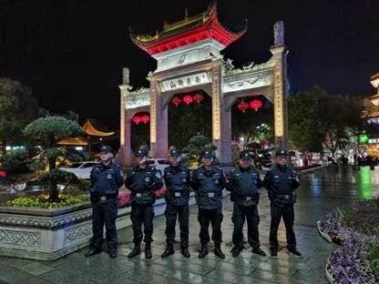 南岳公安分局旅游警察大隊(duì)：鐵肩擔(dān)道義，赤心鑄警魂(圖2)