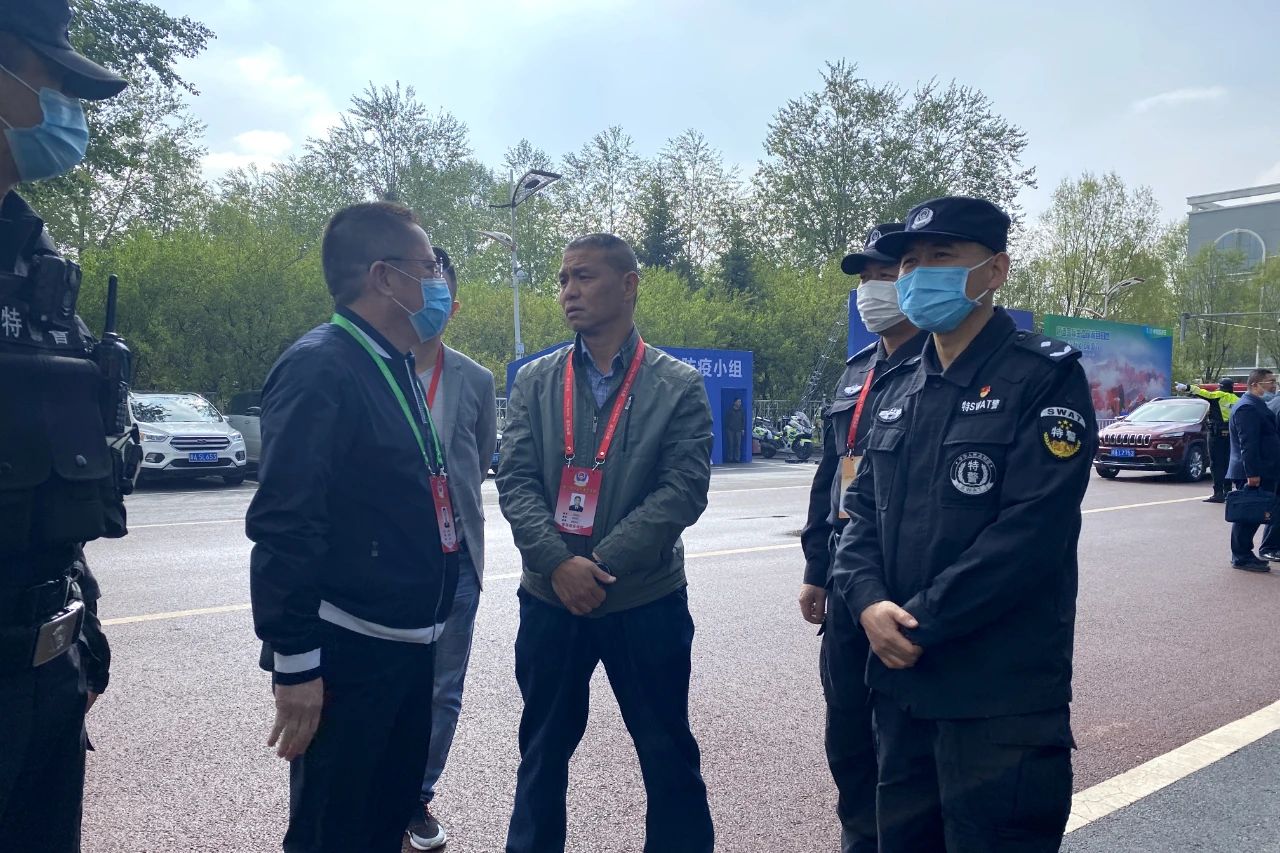 西寧||城中公安分局圓滿完成2021青海文化旅游節(jié)開幕式安保工作(圖2) 西寧||城中公安分局圓滿完成2021青海文化旅游節(jié)開幕式安保工作(圖2)