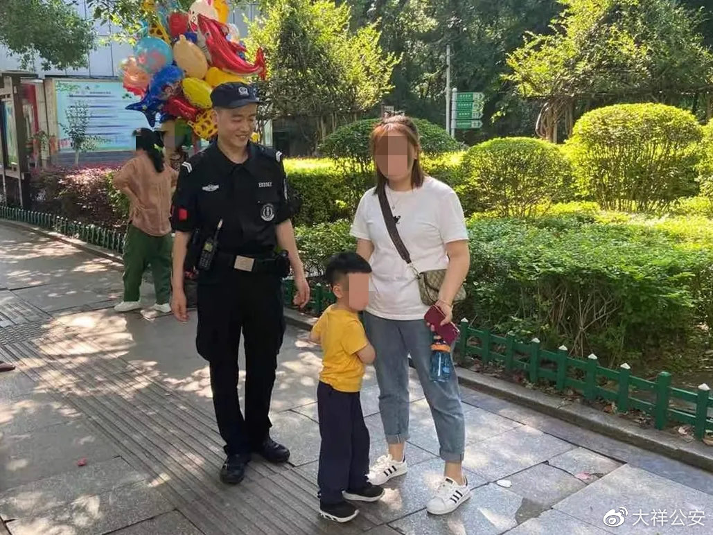 邵陽快警：維護城市安寧，服務一方百姓(圖2)