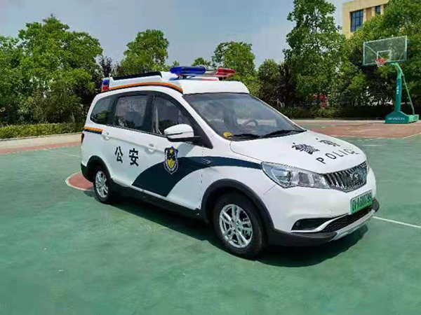 安徽壽縣電動(dòng)巡邏車上崗執(zhí)勤(圖3)
