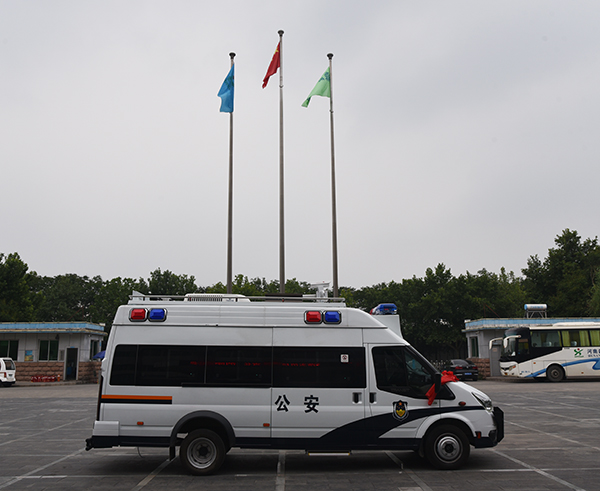 浙江麗水市采購移動指揮車(圖4)