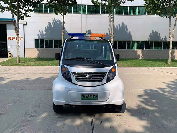 河南尉氏縣采購電動執(zhí)法車(圖1)