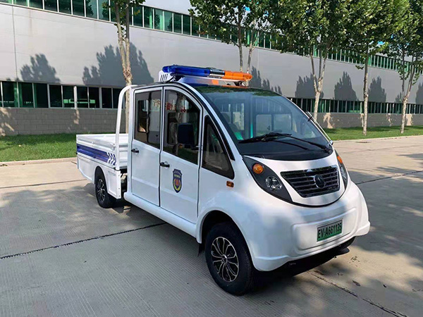 河南尉氏縣采購電動執(zhí)法車(圖2)