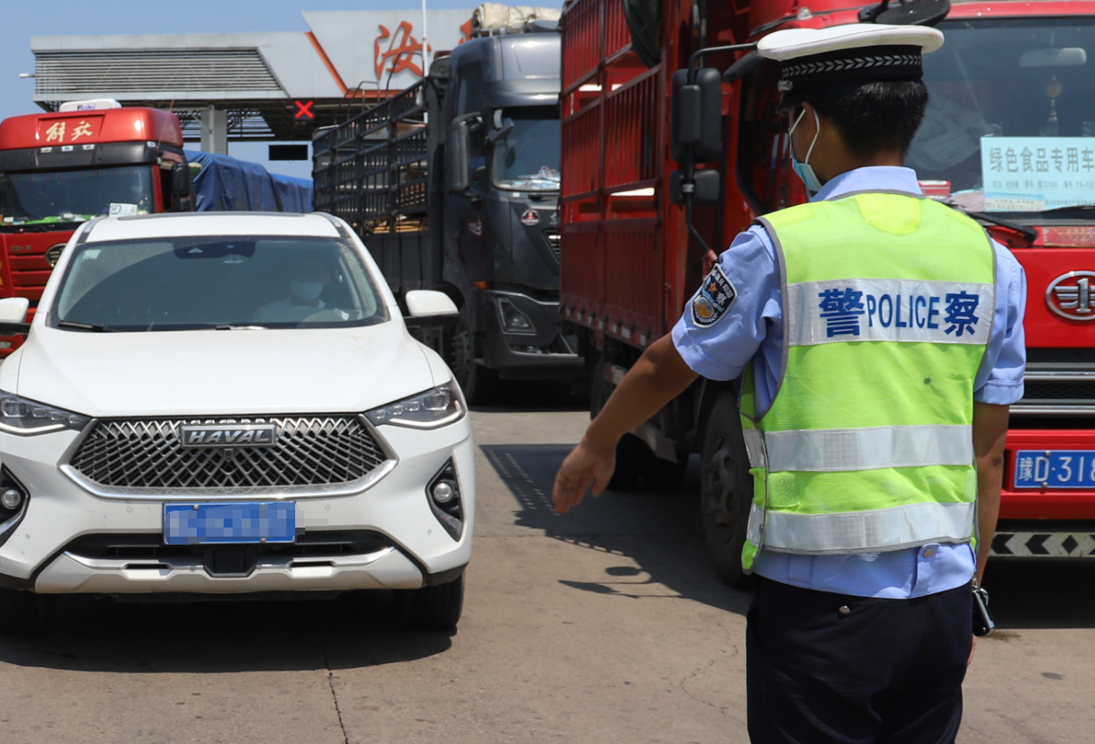 移動警務(wù)室助力洛陽公安最美戰(zhàn)“疫”顏色！(圖8)