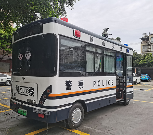 四川眉山市移動(dòng)警務(wù)平臺(tái)上崗，推進(jìn)街面警務(wù)新模式！(圖3)