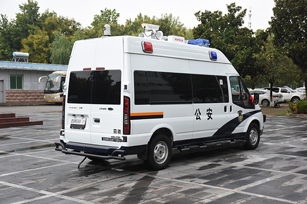 安徽馬鞍山市采購(gòu)警用防暴車(圖5)