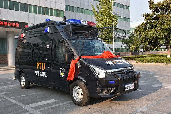 機(jī)動(dòng)防控  以快制快||四川蒼溪縣采購防暴巡邏車(圖2)